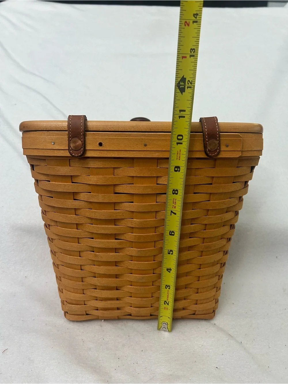 Longaberger 2000 Medium Mail Basket